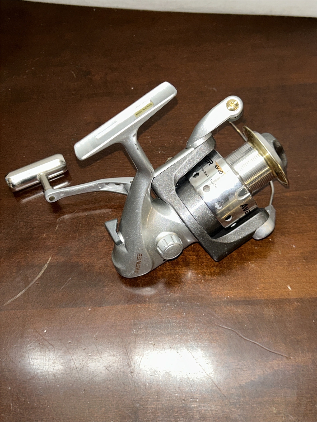 Okuma Avenger Av 40 Spinning Reel Very Nice