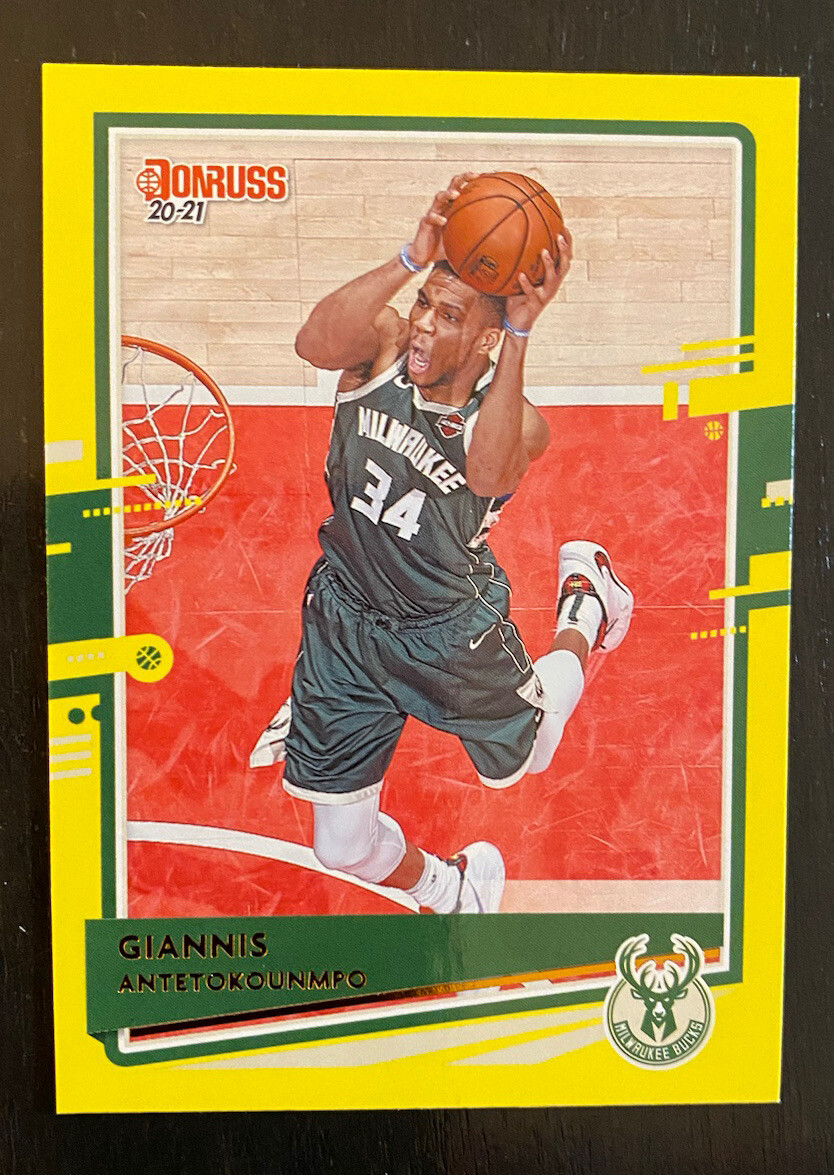 GIANNIS ANTETOKOUNMPO 2020-21 Panini Donruss #104 Yellow Flood