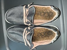 Hey Dude Women Wendy BOHO Gray/Silver Accents Aztec Slip-On Shoe 8 Wore 2 times