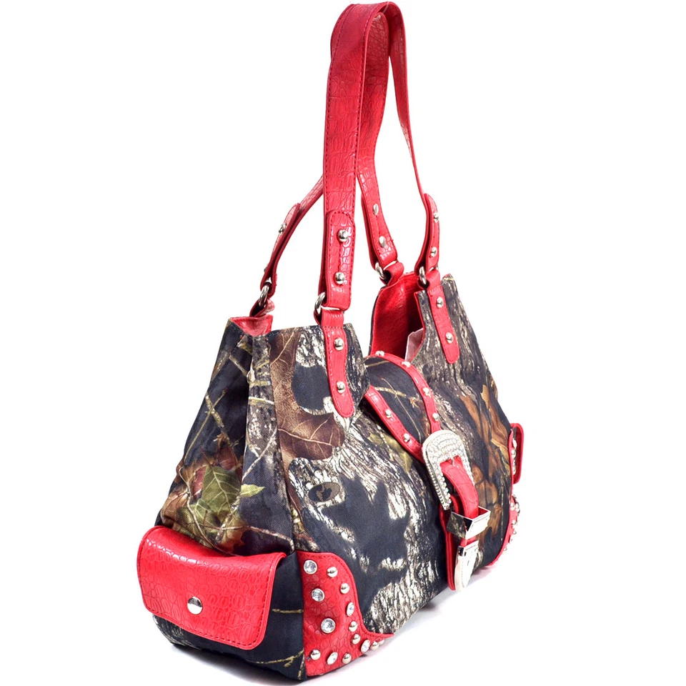 Bolsos de mano medianos para mujer Bolso de hombro de camuflaje con tachuelas Carteras de viaje informales Foto 3 de 4