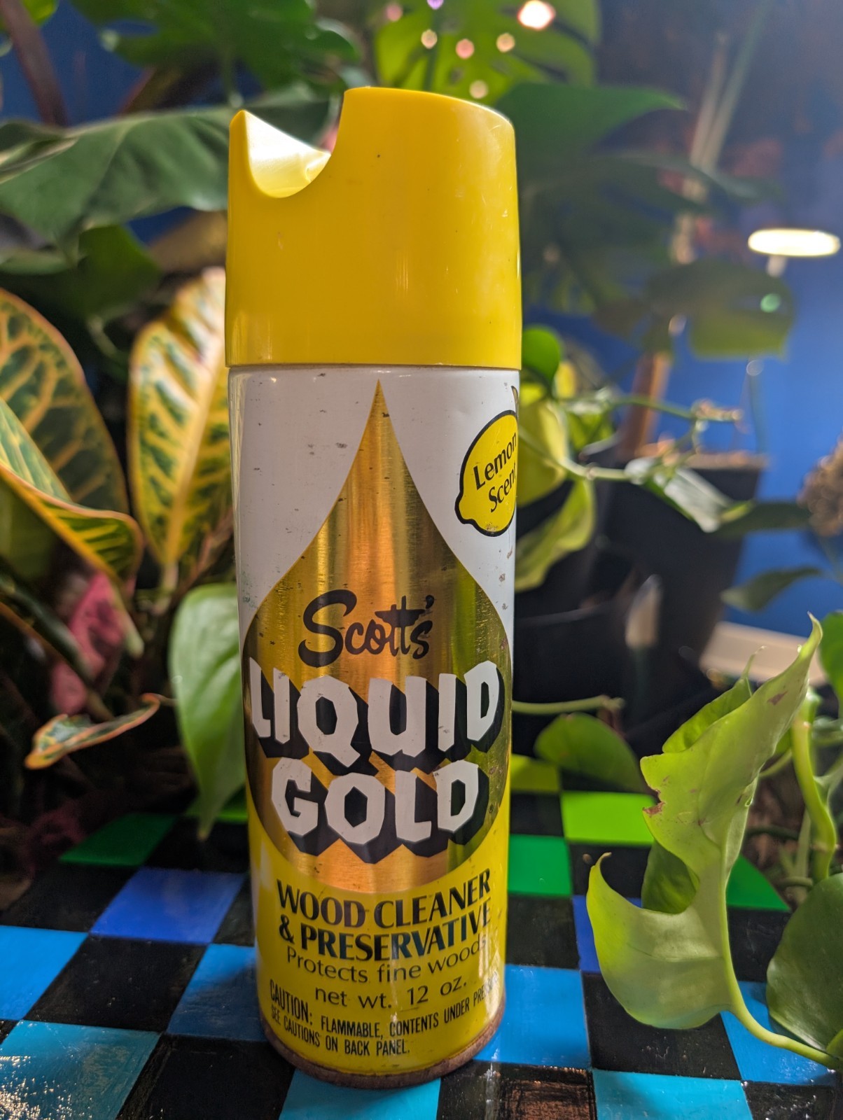 Vintage Scott’s Liquid Gold 14 oz  Lemon Scent Wood Cleaner Prop Full 1980s 90s