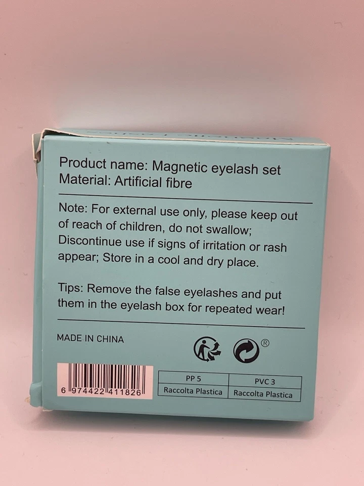 Magnetic Faux Reusable Eye Lashes Magnets With Mirror New In Box - Image 2 of 2