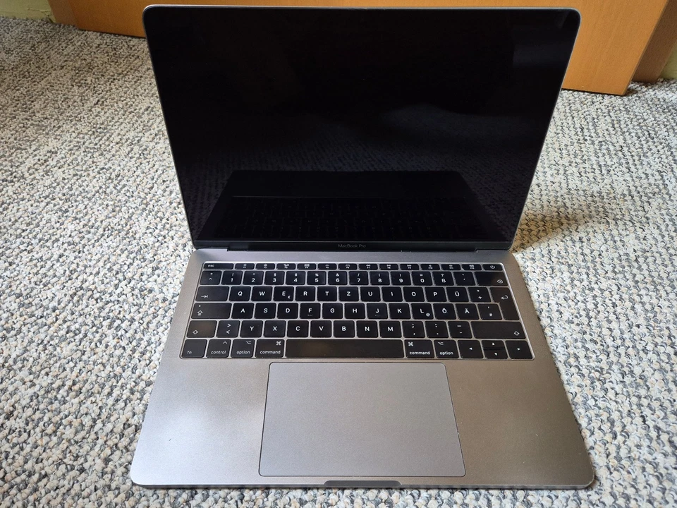 Apple MacBook Pro 13" 2017 · i5 · 16GB · 250GB, Foto 4 von 5