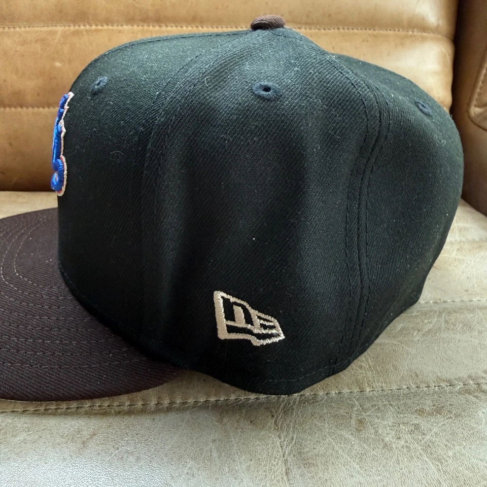 New Era MLB New York Mets Script Preto Marrom Azul Dourado, Cinza UV 7-3/8 Usado - Imagem 3 de 4