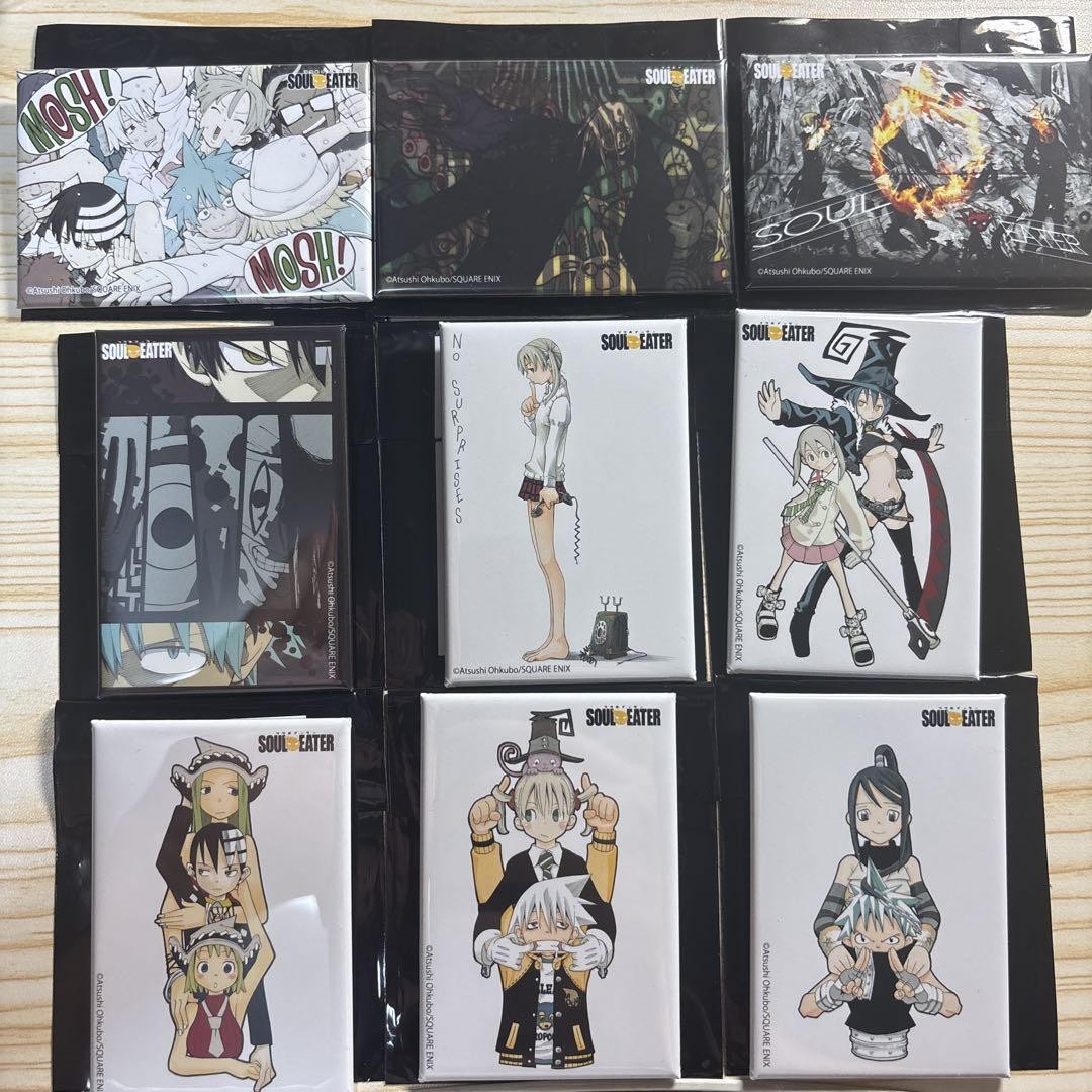 Lote de 8 insignias SOUL EATER Maka Black Star Tsubaki Kid Liz Patty Crona Blair