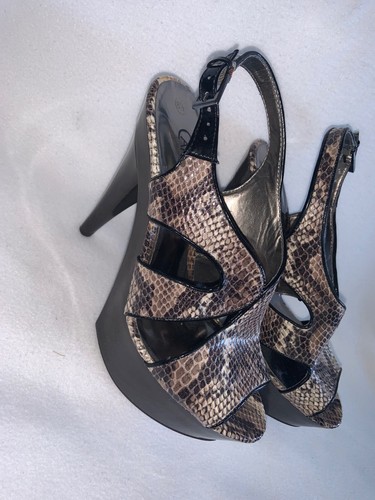 *FAB* NUEVO CON CAJA Carlos Santana Calais Plataforma de Piel de Serpiente Stiletto Slingbacks - 8,5 - Imagen 4 de 7