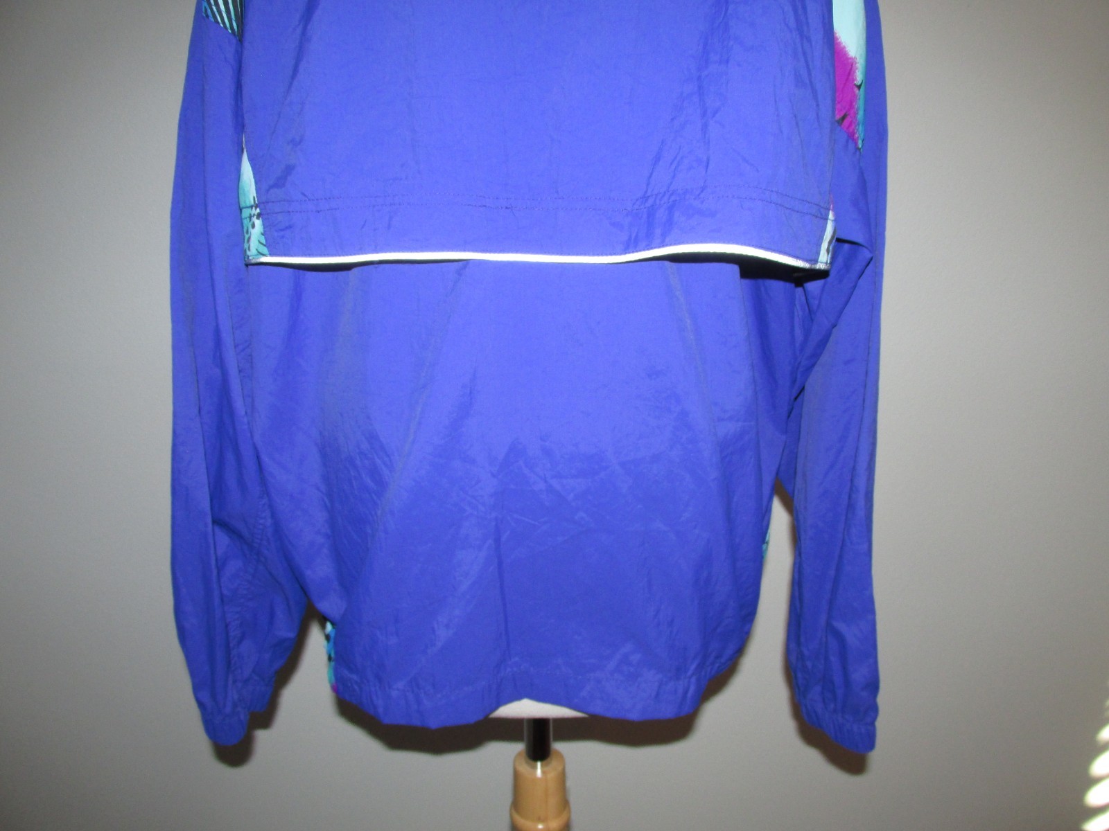 Vintage 90's Asics Size L Purple Print Windbreaker Jacket thumbnail 10
