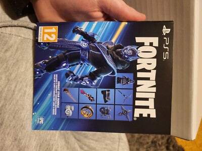 Fortnite Cobalt Star Bundle + 1000 V-Bucks PS5 DLC Download-Code