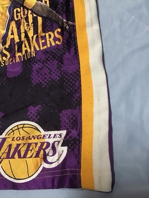 希少未使用！Majestic Lakers Kobe Bryant NBA 8番 Kobe Bryant #8 Los Angeles Lakers Majestic Graphic Back