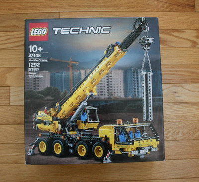 LEGO Technic 42108 Mobile Crane New in sealed box