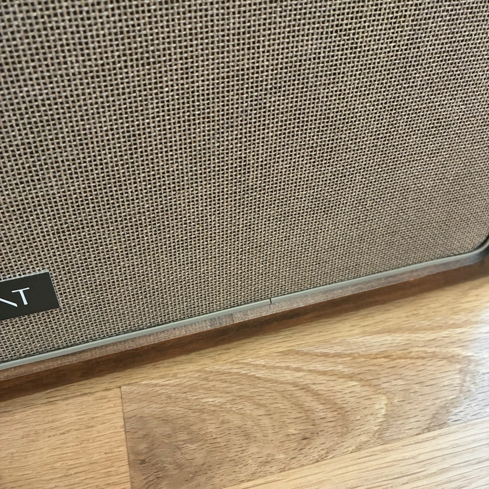 Vintage MCM Advent NLA (A4) Bullnose Walnut Speakers *Clean! *Refoamed! image 18