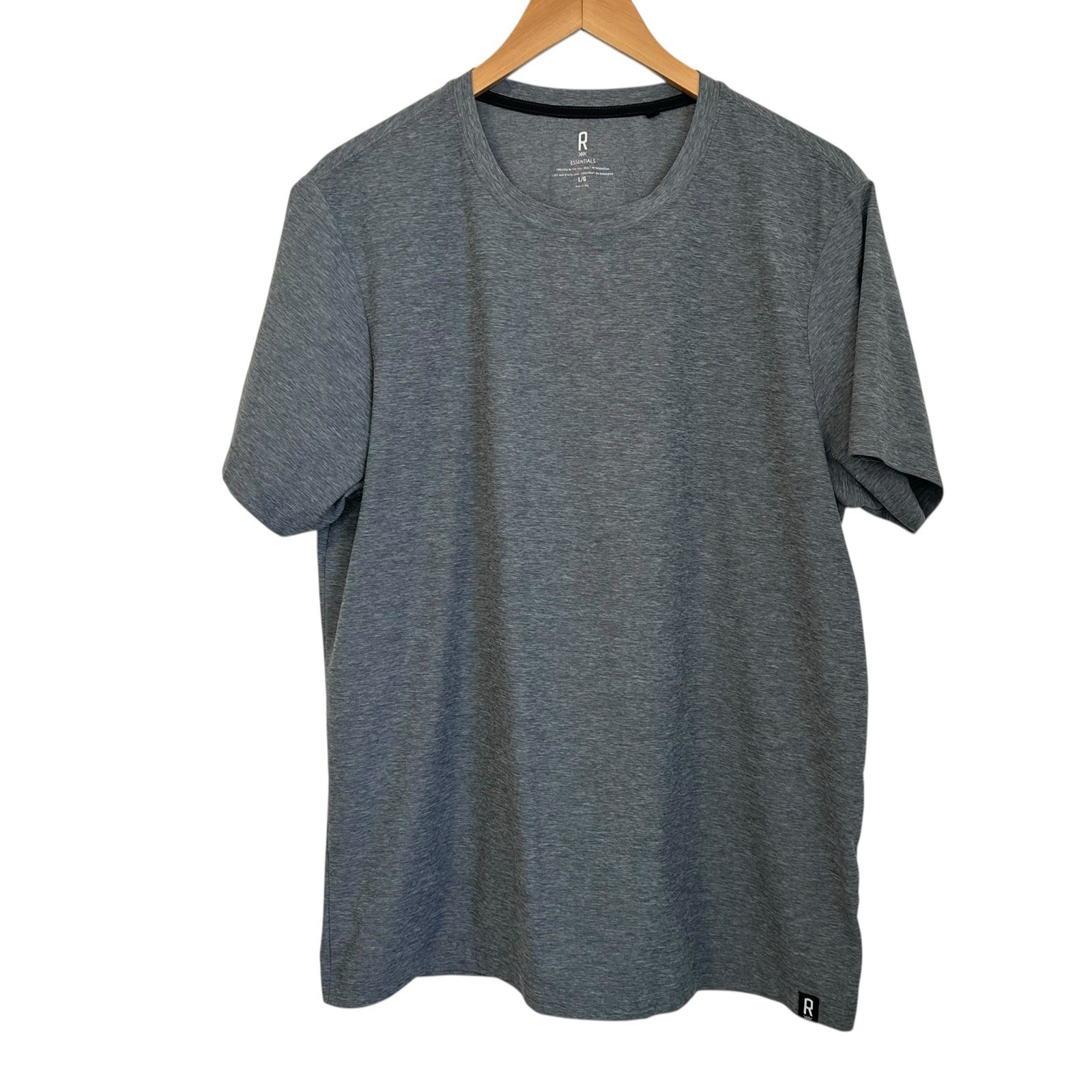 Rhone Essentials Men Stretch Performance Short Sl… - image 1