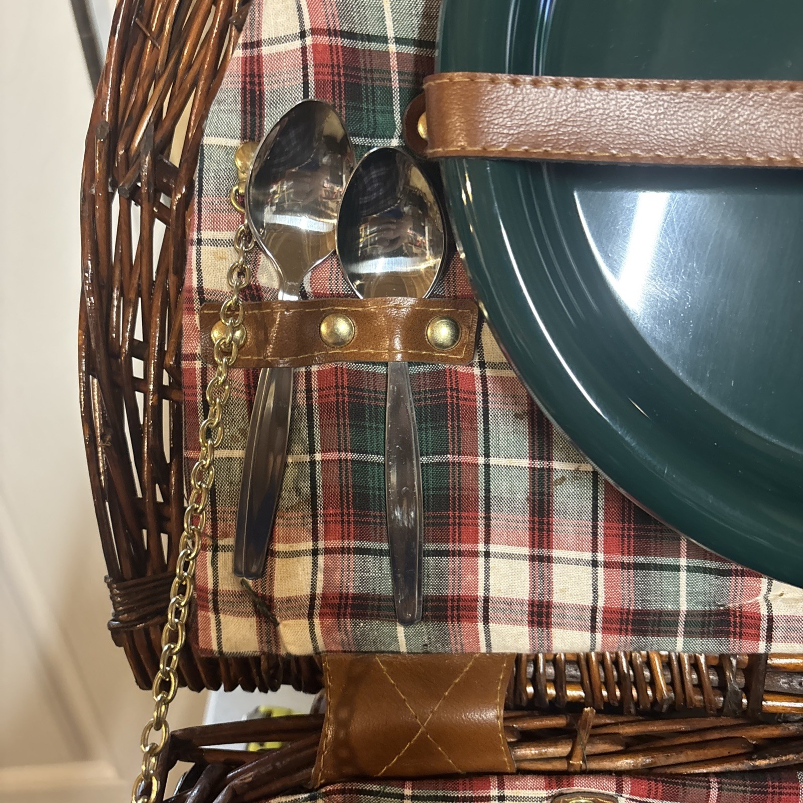 Picnic Time Rattan Bamboo Picnic Basket Plates, Glasses, Silverware Included