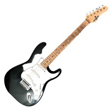 Behringer Electric Guitar Stratocaster W/ Amplifier - Bundle Tested