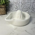 Vintage McKee Sunkist Milk Glass Juicer Reamer Extractor USA Made	Pat #68764