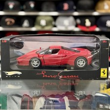 Hot Wheels Elite Ferrari Enzo 2005 Red 1/18 Scale Diecast Model Car | Read