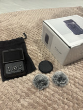 Canon PowerShot V10 Compact Digital Camera 