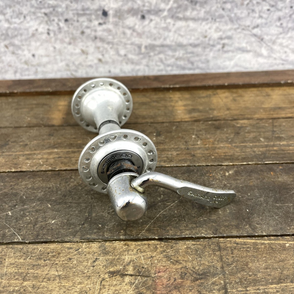 Moyeu Arrière Vintage Shimano 600 HB-6207 - 36 Trous - 6 Vitesses - Fileté - Vélo Route - Occasion