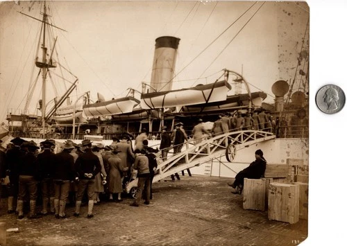 WW1 WWI Military Press Photo US Army Soldiers Boarding A Ship for Europe LARGE