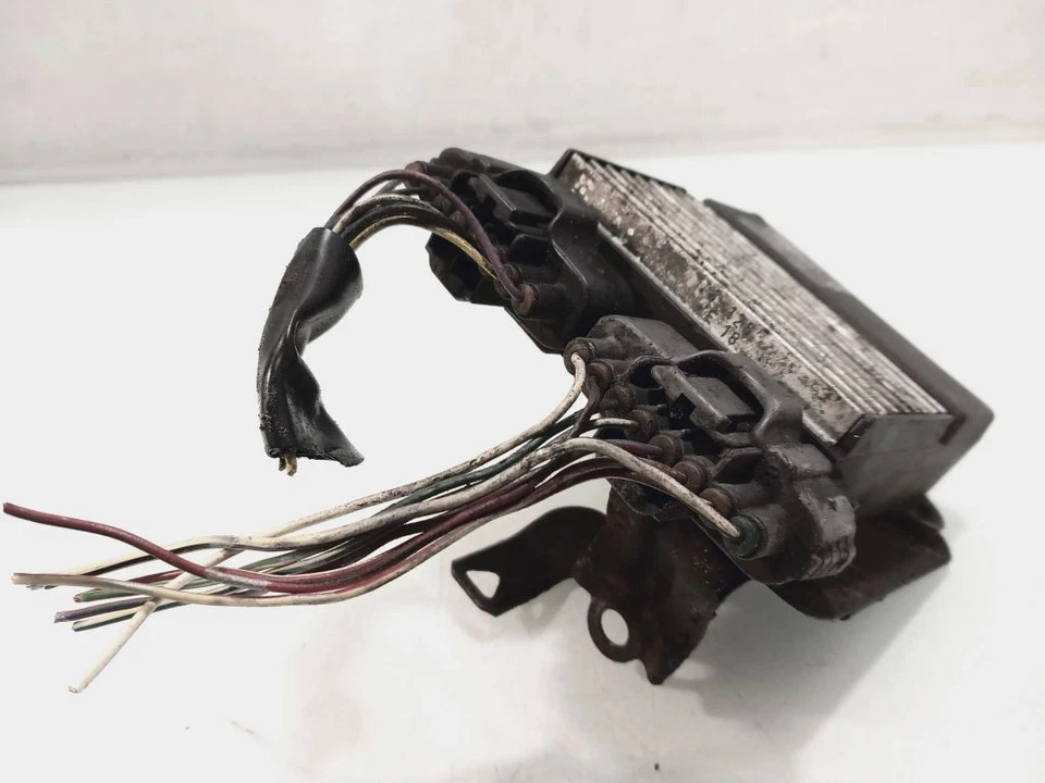 Centralina Iniettori Iniettori Toyota Avensis T250 2003 Diesel - Immagine 2 di 4