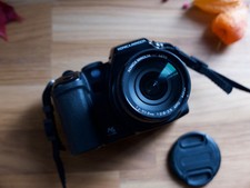 Fotocamera bridge Minolta DiMAGE A200 - testata - buone condizioni