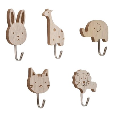 5-Piece Wooden Hook With Giraffe, Elephant, Lion, Rabbit And Cat Patterns