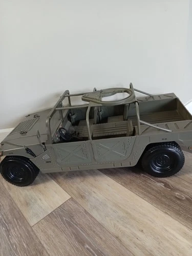 GI Joe: Humvee: 1/6 scale Excellent Condition W/ Accessories