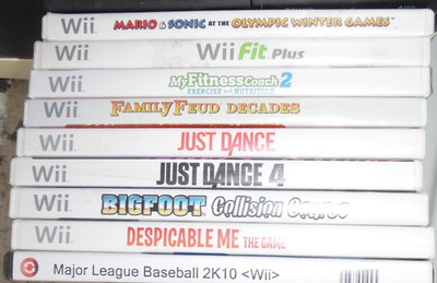 NINTENDO WII GAME (LOT 8 Mario V Sonic Olympic Winter games Despicable Me & More