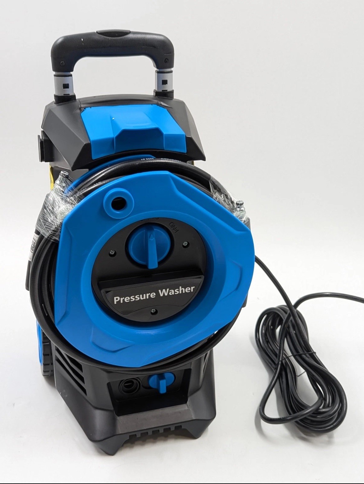 Pressure Washer w/ 4 Interchangeable Nozzles & Soap Bottle -