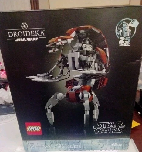 Brand New LEGO Star Wars Droideka Build and Display Set 75381