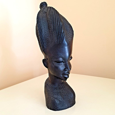 Vintage afrikanische Ebenholz Holz Büste handgeschnitzt Stamm Volkskunst weiblicher Kopf Statue