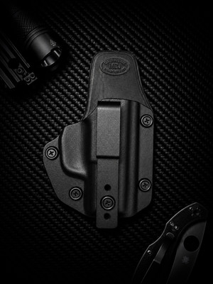 IWB Kydex/Leather Holster small print with adjustable retention for Sig Sauer 
