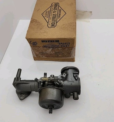 #ad New Briggs And Stratton OEM 390411 390811 Carburetor NOS $150.00