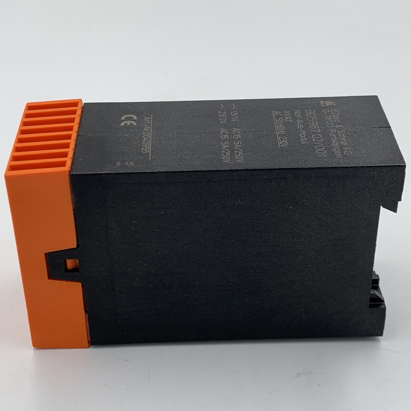 E.Dold & Sohne BD5987.02/001 Emergency Stop Module Safety Relay Used