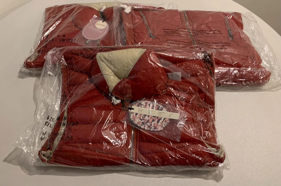 Women's Reversible "Rust/Beige" Colored Vest ***MEDIUM FITS LIKE SMALL*** - Image 2 of 4