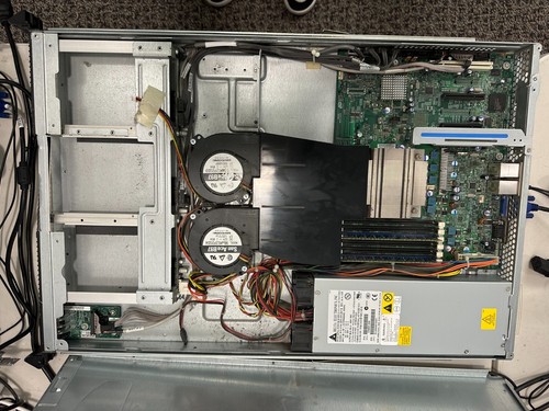 Intel Server System SR1630HGP Intel Xeon CPU X3430 8GB DDR3 Without Storage - Picture 4 of 9