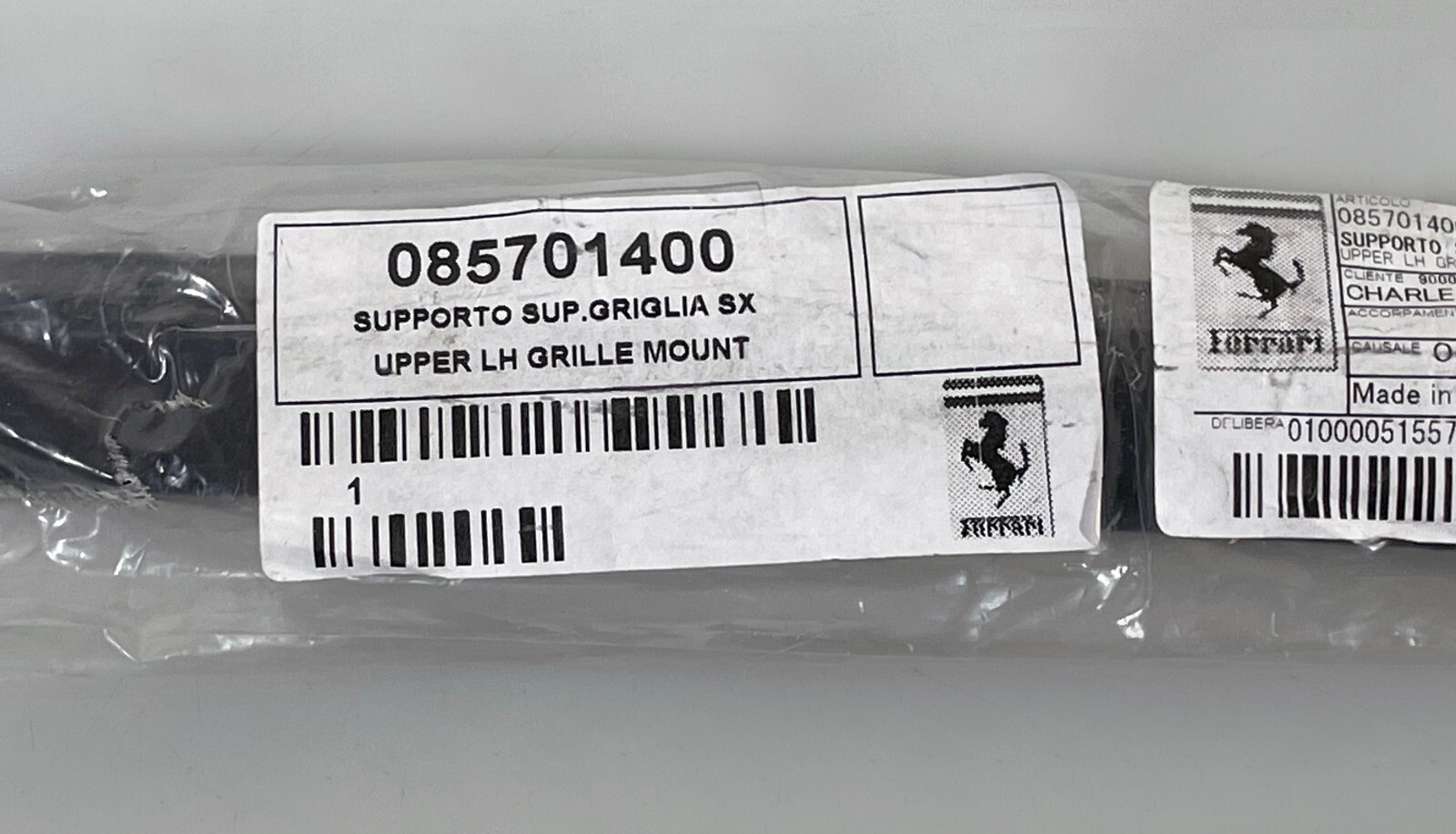 Ferrari 458 UPPER LH GRILLE MOUNT 85701400