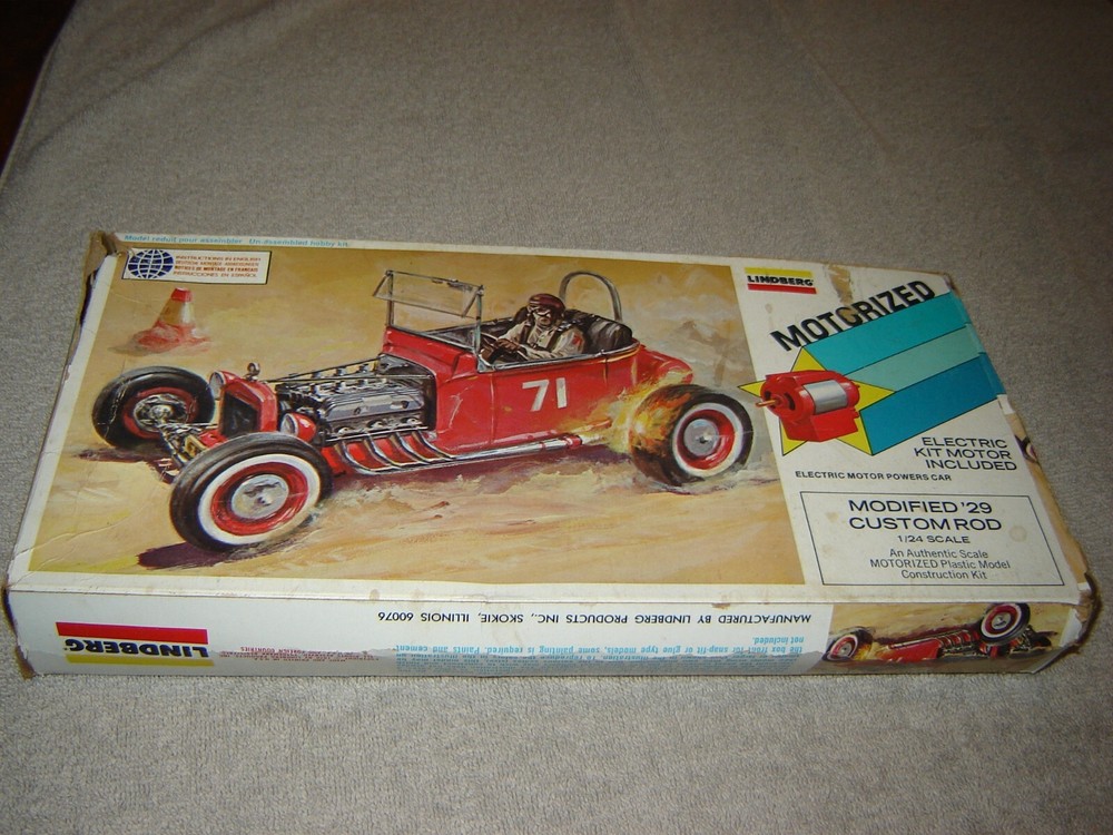 Lindberg #1612 Motorized 1929 Custom Rod 1/24 Scale Mint in box 1976 Model Kit