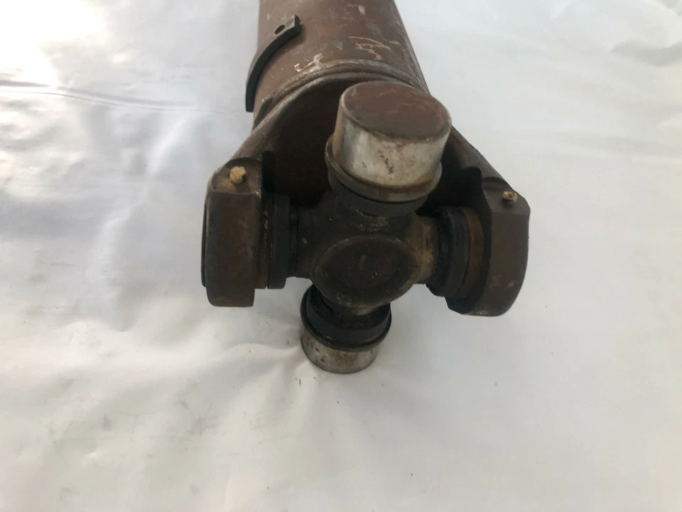 Chevrolet Tahoe 2000-2006 eje de transmisión delantero 5,3 L 169 k millas vagón G Foto 4 de 4