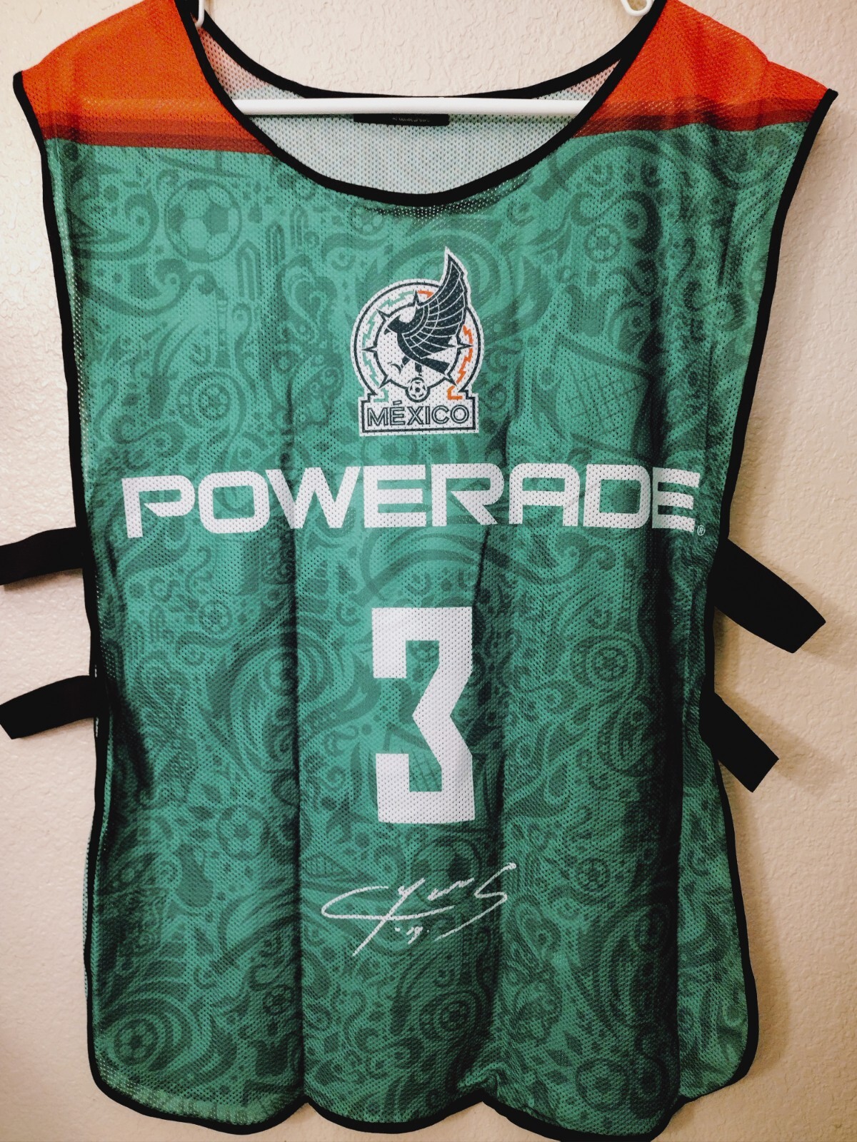 FIFA WORLD CUP MEXICO JERSEY TRAINING CASACA CESAR MONTES MEXICO TRI GREEN