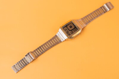 Seiko G757-4010 James Bond Octopussy Digital Two Tone Gold Mens