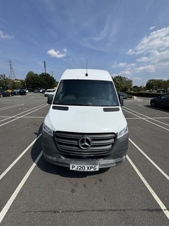 Mercedes Benz