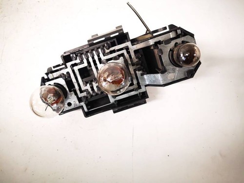 3A9945257 Lampenträger Rücklicht Rückleuchte innen Heckklappe  DE2808240-75