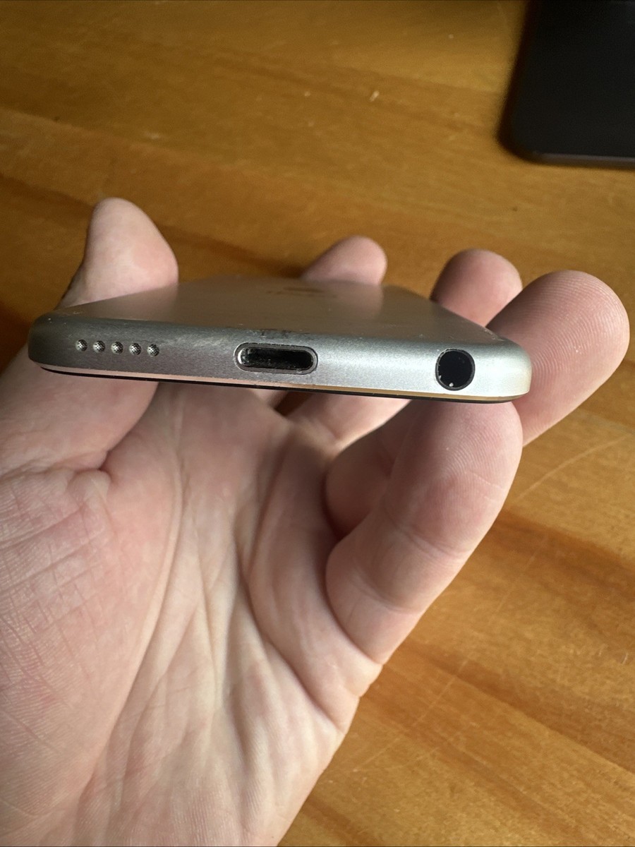 iPad本体 iPod5 image_cba4ccd8-b1bc-40cd-956e-