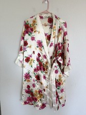 Victoria s Secret Vintage Gold Label Tropical Floral Kimono Robe One Size Satin