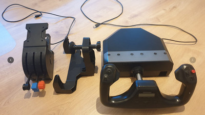 Saitek Logitech Pro Flight Yoke System + Throttle Quadrant + Befestigung