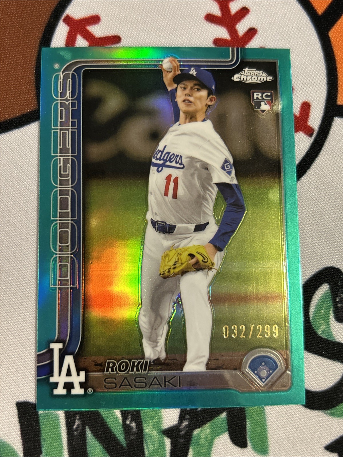 2025 Topps Chrome - Roki Sasaki #217 Teal Refractor #32/299 (RC)