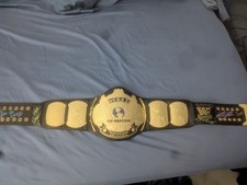 WWF Figures  Belt Signed By Diesel, Flair, Hogan, HBK, Hart, Psy Sid &Undertaker