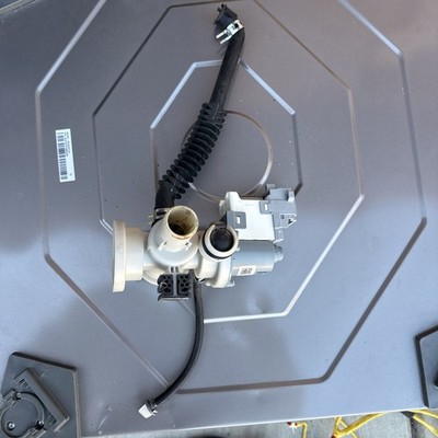 Samsung Washer Drain Pump Assembly DC61-02017x007 , PX3516-01, WF5000H-PJT