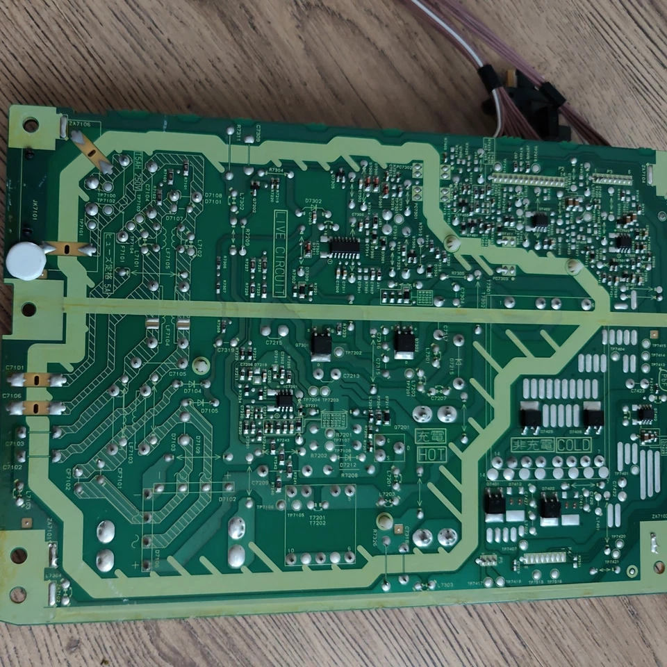 Panasonic TX-L39E6E 39" Carte d'alimentation TV TNPA5806 TXN/P1WEUB d'origine - Photo 4/4